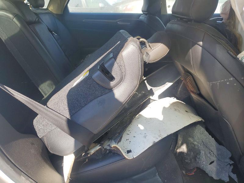 Photo 10 from auction – 2017 FORD FUSION with VIN 3FA6P0T94HR165907