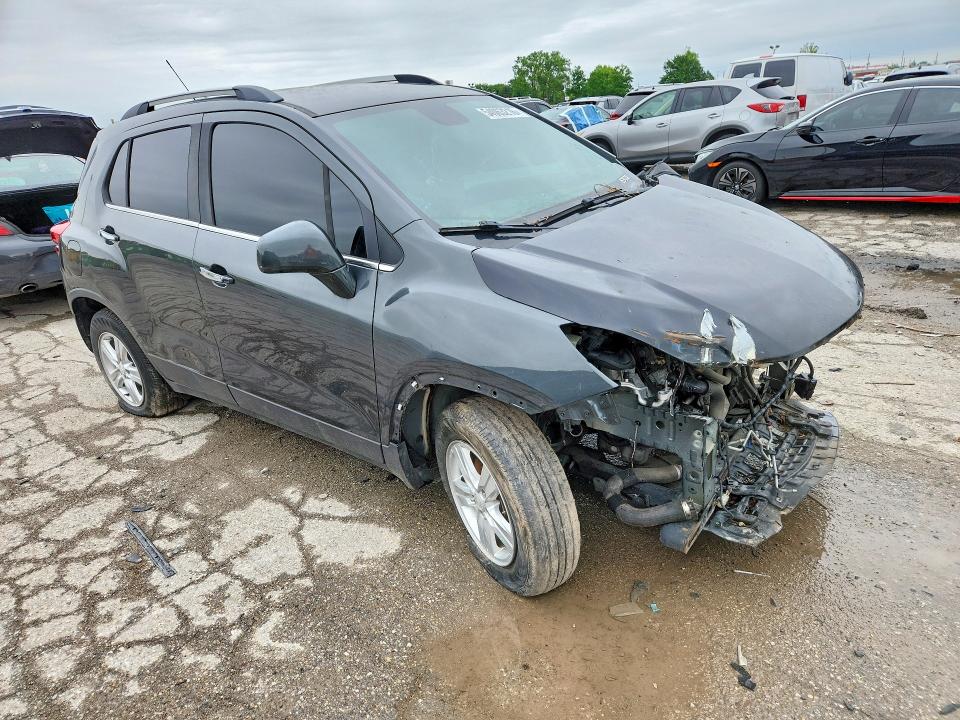 Photo 4 from auction – 2020 CHEVROLET TRAX with VIN 3GNCJLSB0LL250010
