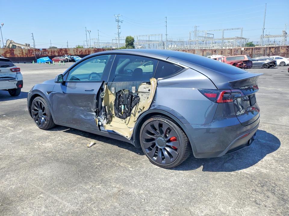Photo 2 from auction – 2022 TESLA MODEL Y with VIN 7SAYGDEF3NF448876