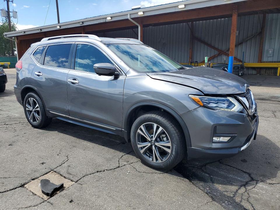 Photo 4 from auction – 2017 NISSAN ROGUE with VIN 5N1AT2MV0HC791228