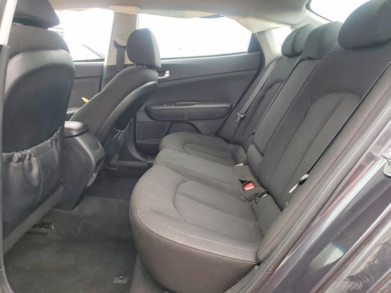 صورة رقم 10 من المزاد - 2017 KIA OPTIMA مع VIN 5XXGT4L36HG133813