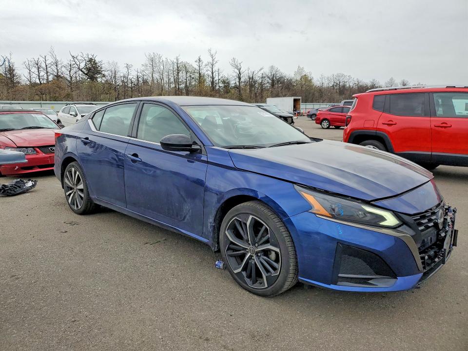 Photo 4 from auction – 2024 NISSAN ALTIMA with VIN 1N4BL4CV1RN305740