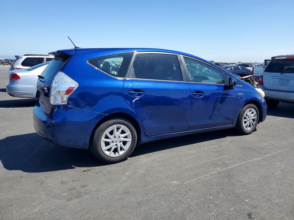 Photo 3 from auction – 2012 TOYOTA PRIUS V with VIN JTDZN3EU4C3071209