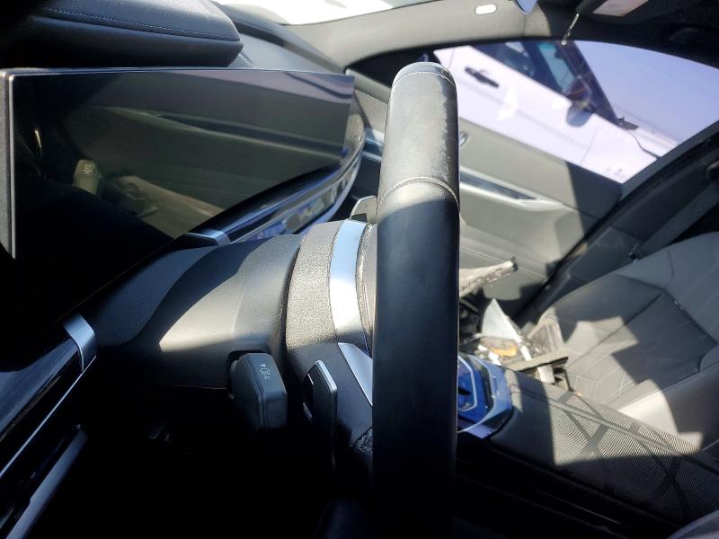 Photo 9 from auction – 2023 BMW 7 SERIES with VIN WBA23EH0XPCM41416