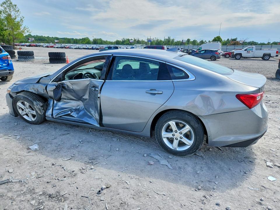 Photo 2 from auction – 2023 CHEVROLET MALIBU with VIN 1G1ZD5ST8PF232586