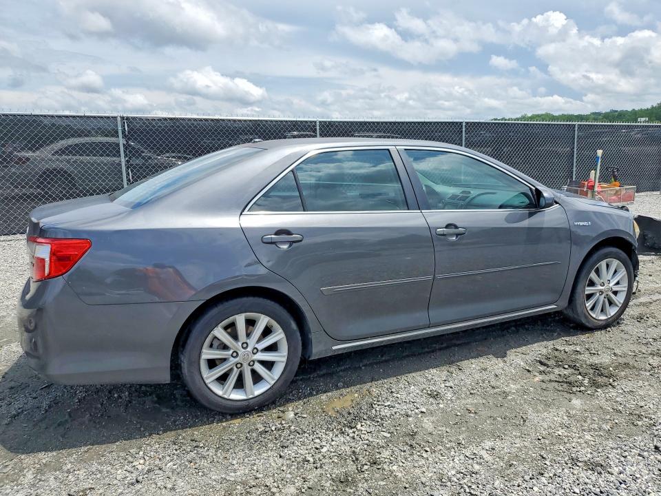 Снимка 3 от търг – 2012 TOYOTA CAMRY HYBRID с VIN 4T1BD1FK0CU021015