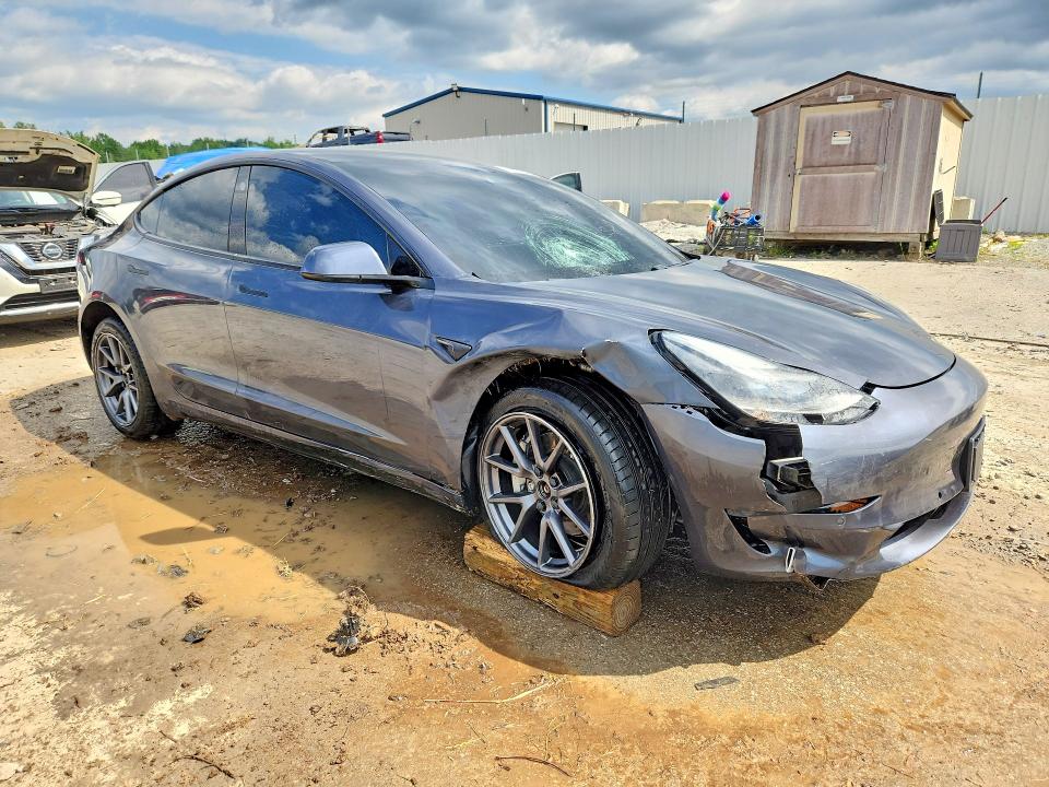 Photo 4 from auction – 2021 TESLA MODEL 3 with VIN 5YJ3E1EB4MF019396