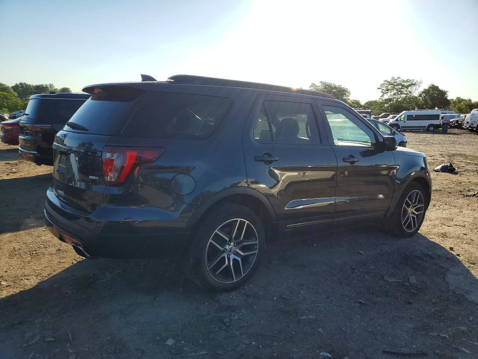 Снимка 3 от търг – 2017 FORD EXPLORER с VIN 1FM5K8GT9HGC45358
