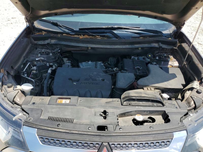 Photo 12 from auction – 2019 MITSUBISHI OUTLANDER with VIN JA4AD2A39KZ023105
