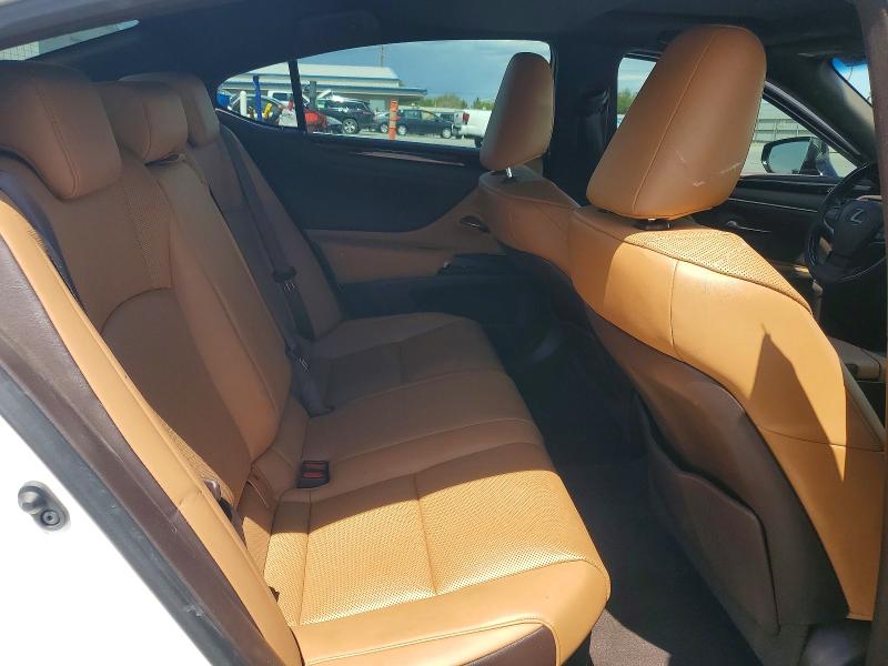 صورة رقم 10 من المزاد - 2020 LEXUS ES مع VIN 58AD21B14LU004688
