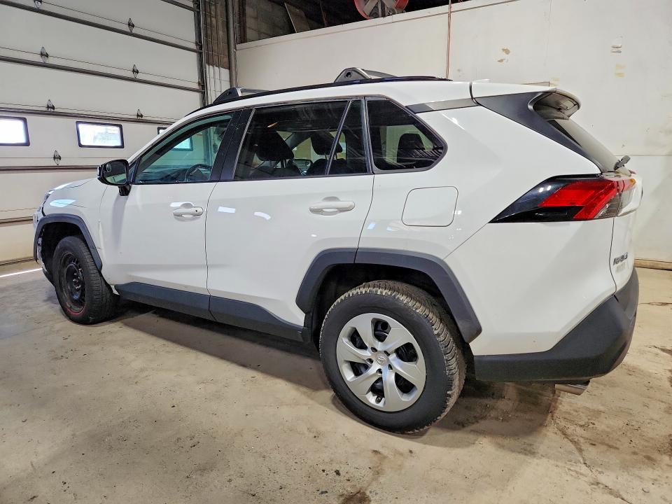 Photo 2 from auction – 2019 TOYOTA RAV4 with VIN 2T3F1RFVXKW029115