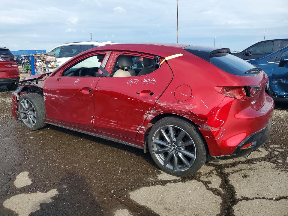 Photo 2 from auction – 2024 MAZDA 3 with VIN JM1BPALMXR1658358