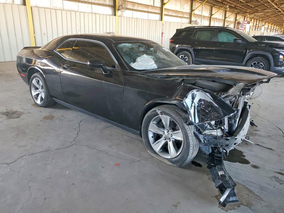 Photo 4 from auction – 2018 DODGE CHALLENGER with VIN 2C3CDZAG3JH242543
