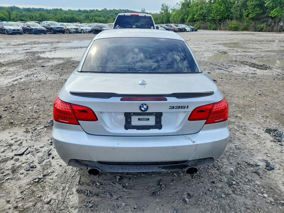 Photo 6 from auction – 2012 BMW 335 with VIN WBADX7C50CE745607