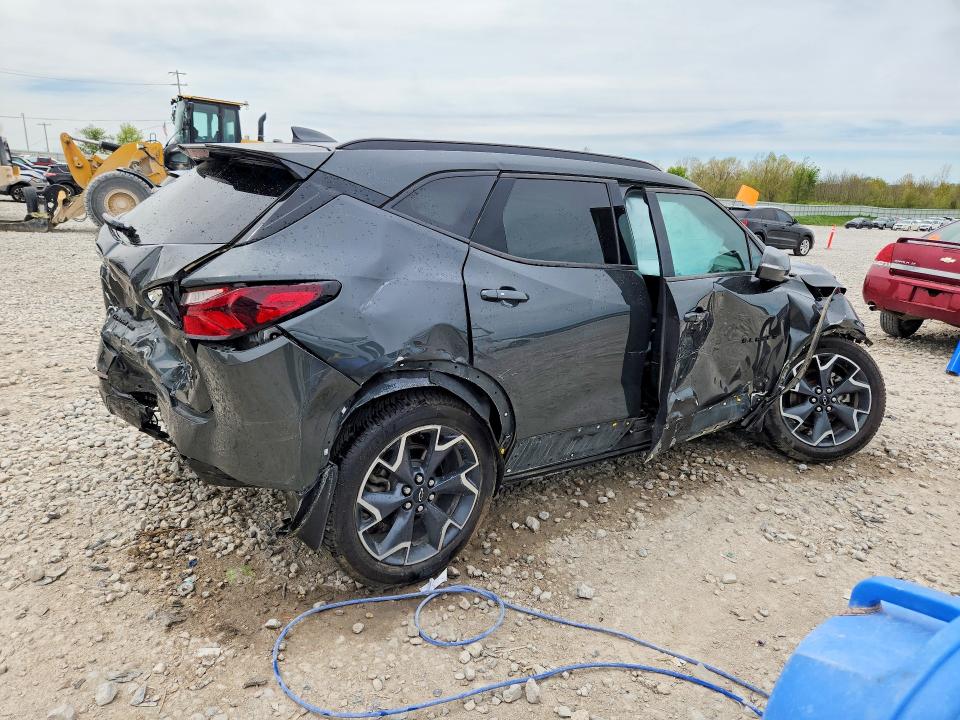 Photo 3 from auction – 2019 CHEVROLET BLAZER with VIN 3GNKBJRS1KS576809