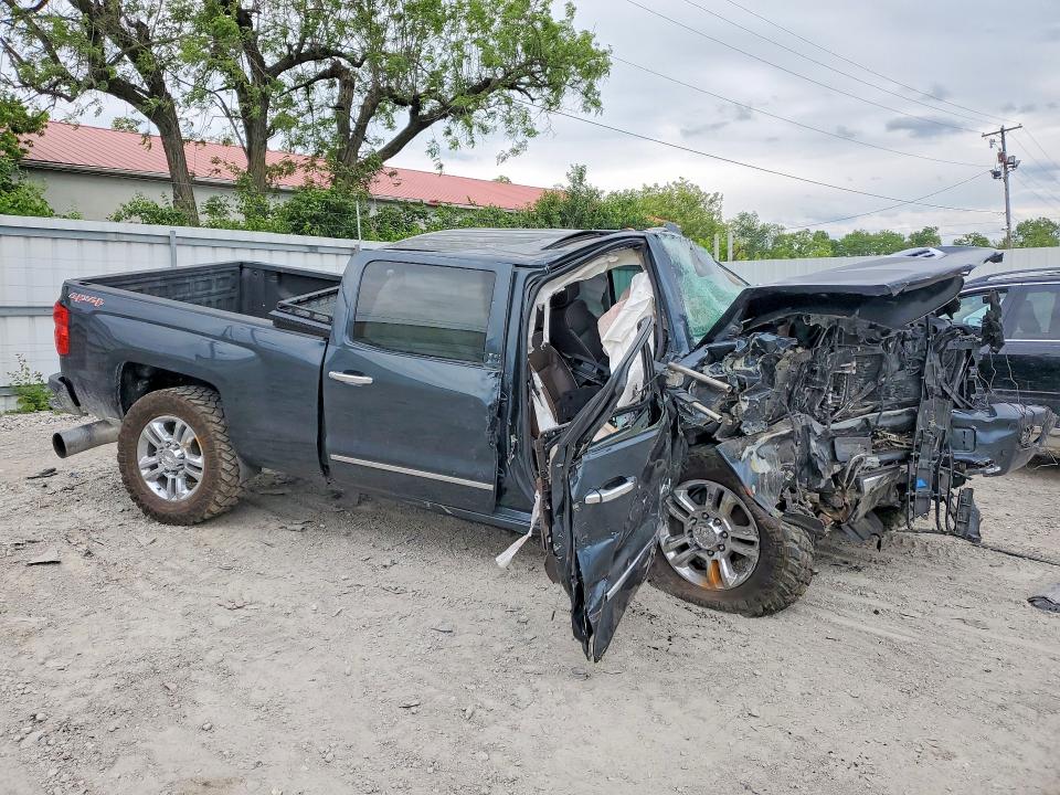 Photo 4 from auction – 2017 CHEVROLET SILVERADO with VIN 1GC1KXEY7HF205068