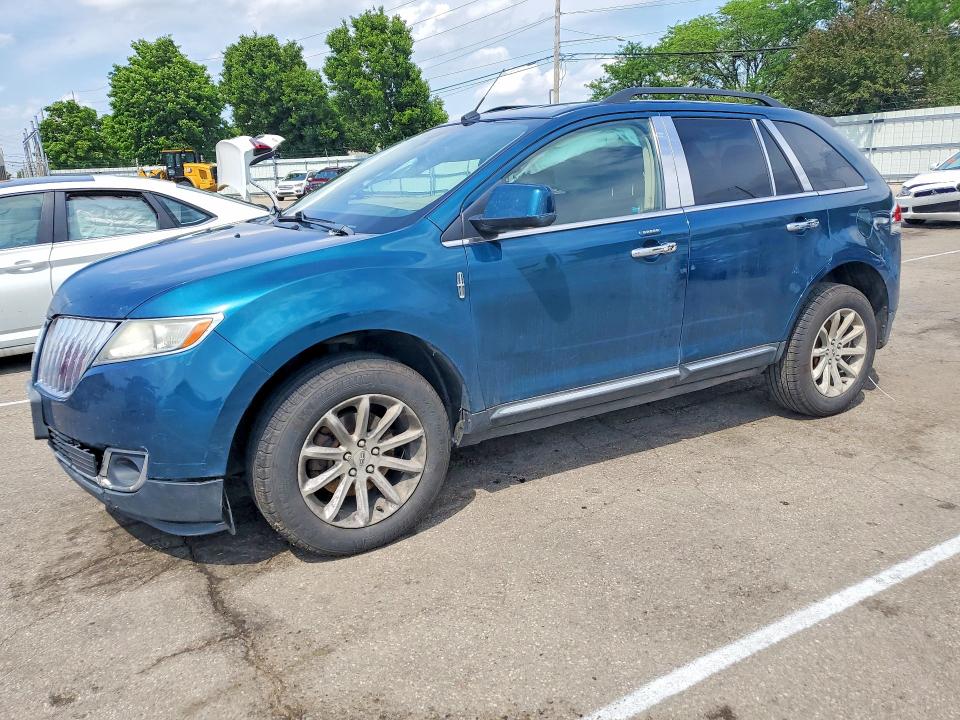 LINCOLN MKX 2011 with VIN 2LMDJ6JK9BBJ04344 - Photo from auction