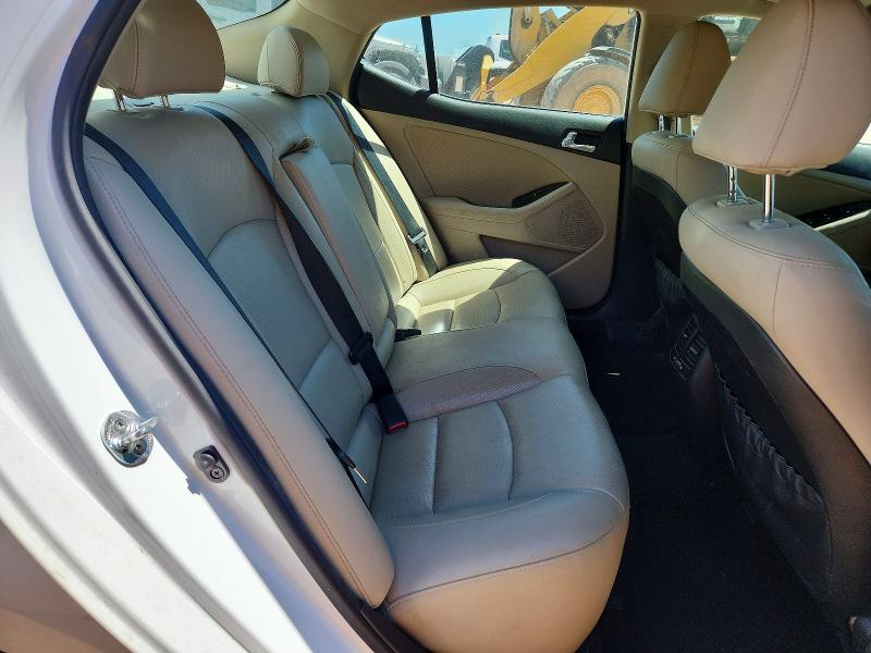 Photo 10 from auction – 2015 KIA OPTIMA with VIN 5XXGN4A72FG413080