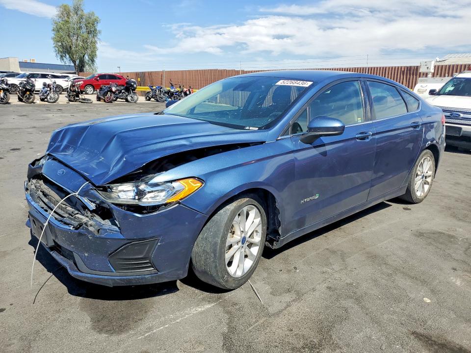 FORD FUSION 2019 with VIN 3FA6P0LU9KR181368 - Photo from auction