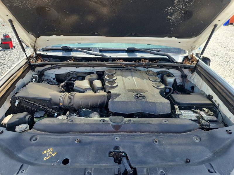 Photo 12 from auction – 2018 TOYOTA 4RUNNER with VIN JTEZU5JR0J5178464
