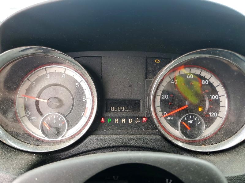Photo 9 from auction – 2018 DODGE GRAND CARAVAN with VIN 2C4RDGBG3JR138833