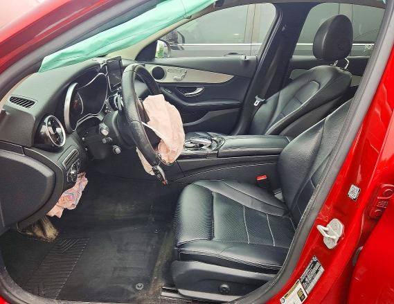 Photo 7 from auction – 2016 MERCEDES-BENZ C with VIN 55SWF4JB3GU118893