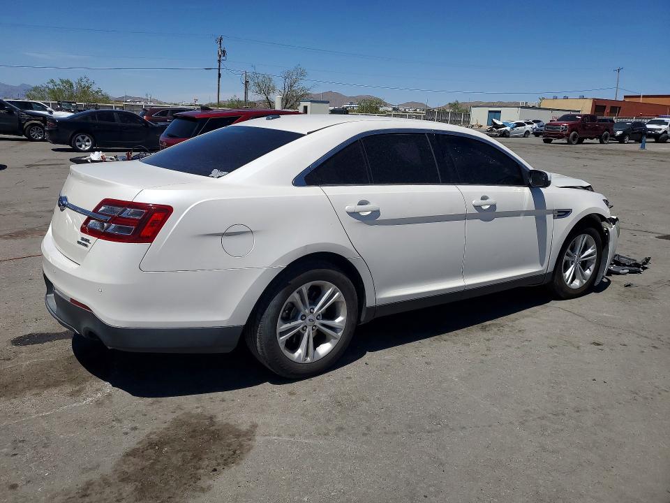 Photo 3 from auction – 2015 FORD TAURUS with VIN 1FAHP2E83FG172912