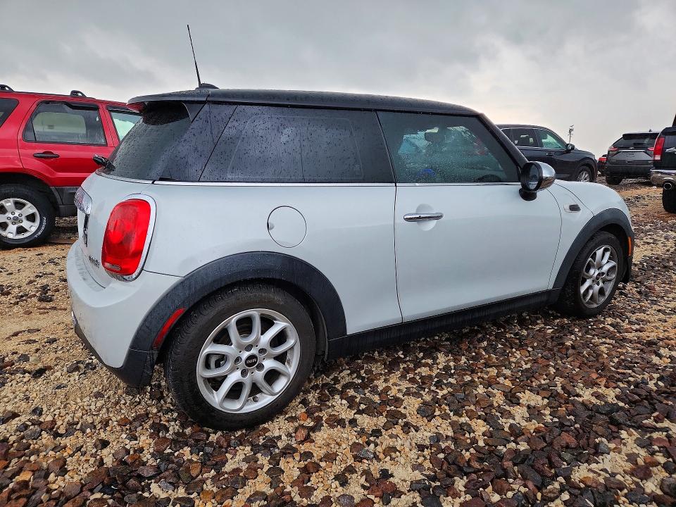 Photo 3 from auction – 2015 MINI COOPER with VIN WMWXM5C56FT942422