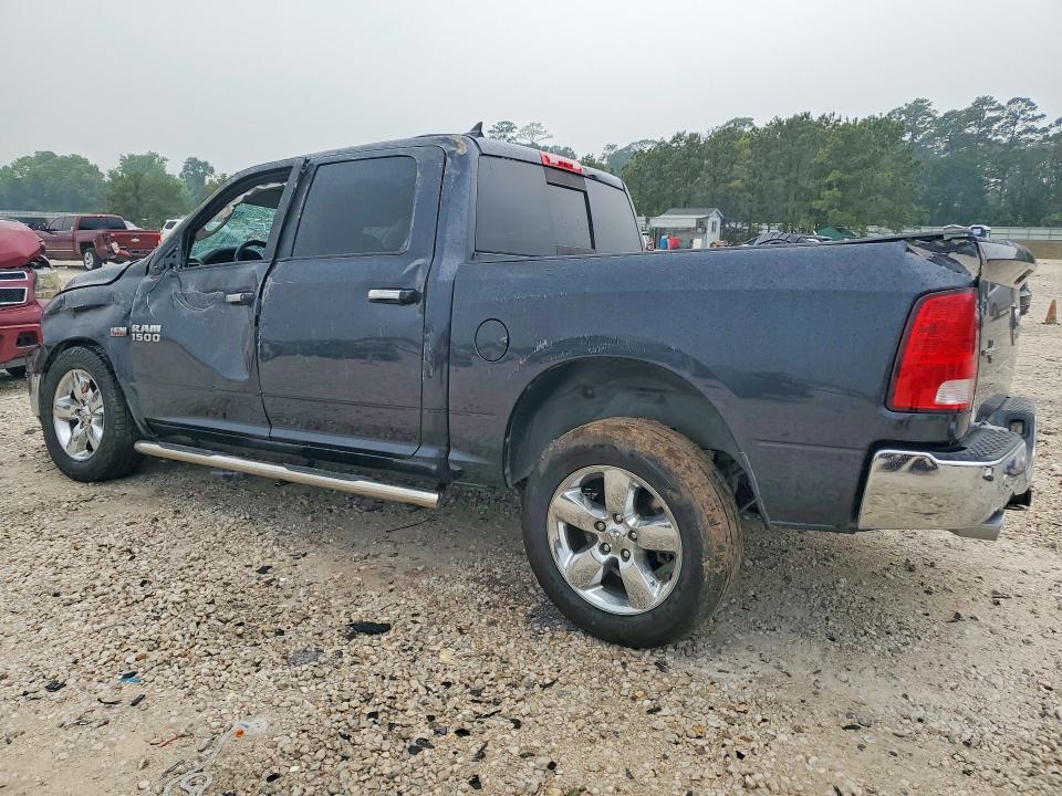 Photo 2 from auction – 2016 RAM 1500 with VIN 1C6RR6LT4GS155615