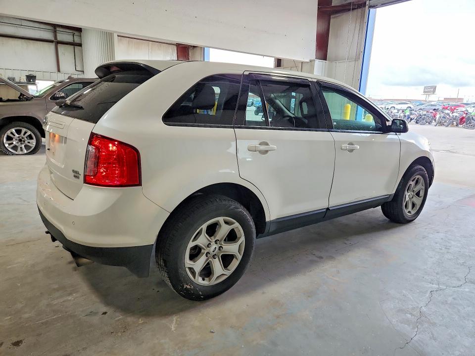 Photo 3 from auction – 2014 FORD EDGE with VIN 2FMDK4JC4EBB05069