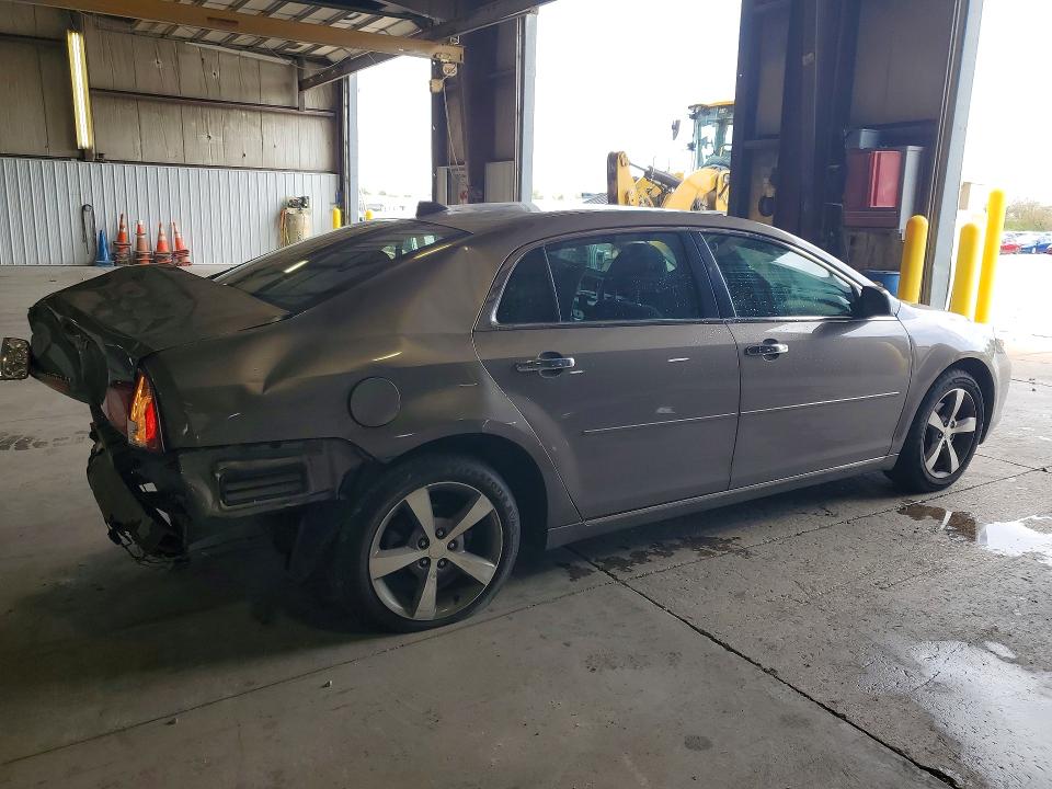 Photo 3 from auction – 2012 CHEVROLET MALIBU with VIN 1G1ZC5E00CF225162