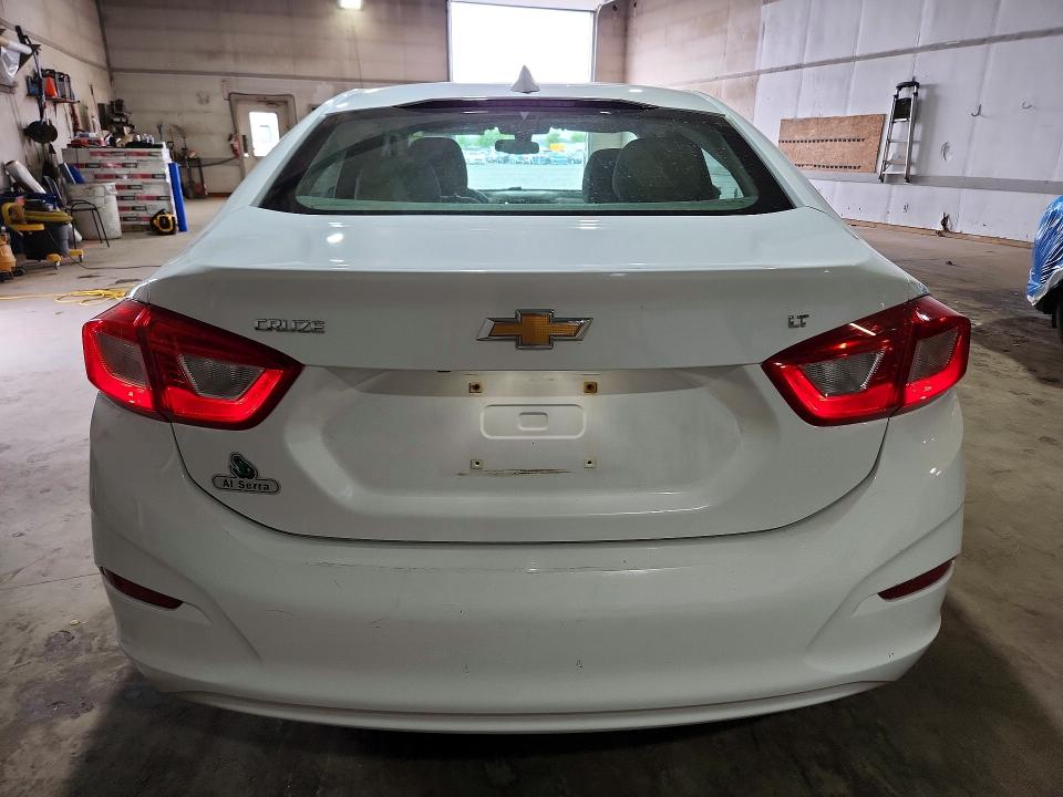 Photo 6 from auction – 2016 CHEVROLET CRUZE with VIN 1G1BE5SM5G7245488