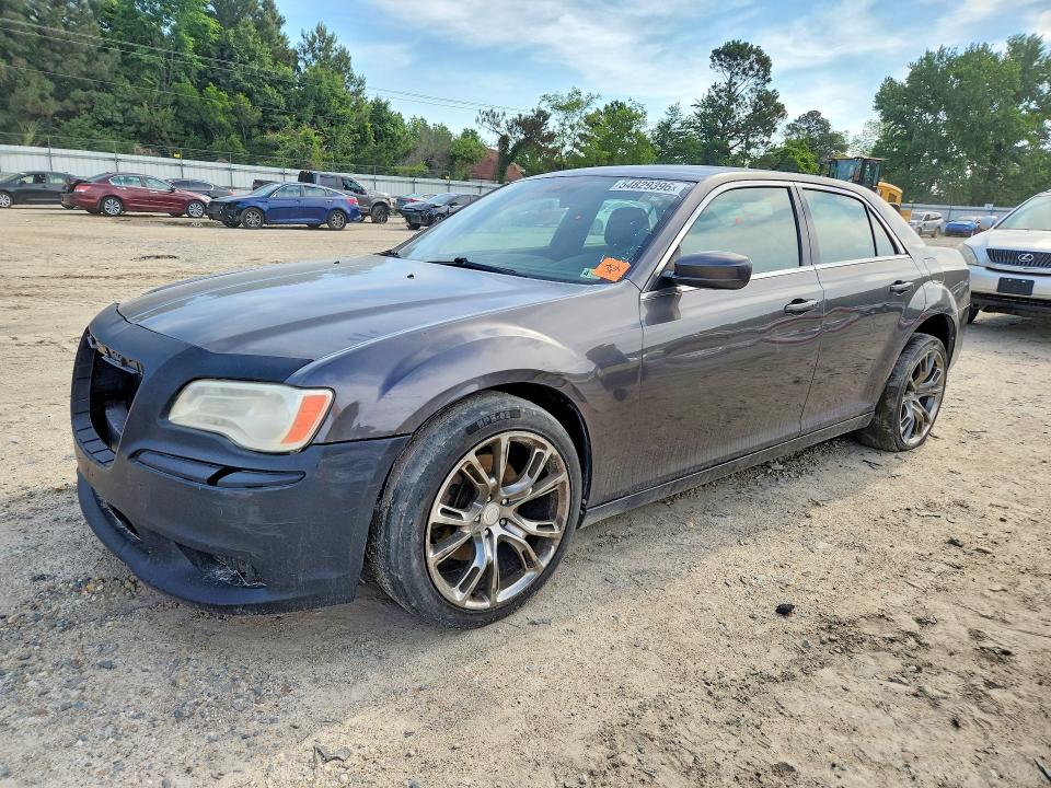 CHRYSLER 300 2013 with VIN 2C3CCARG8DH519572 - Photo from auction