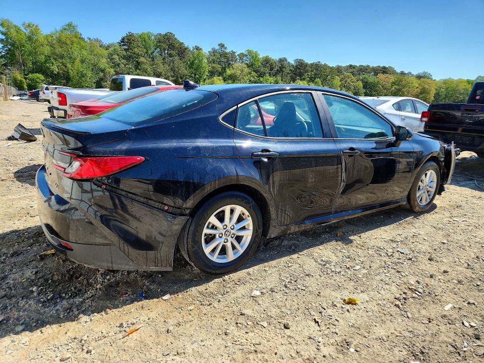 Photo 3 from auction – 2025 TOYOTA CAMRY with VIN 4T1DAACK3SU167865