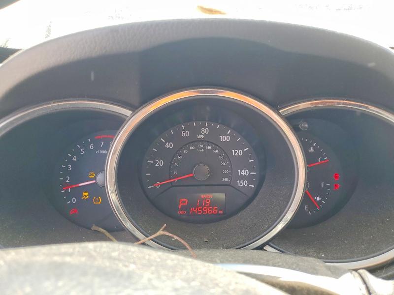 Foto 9 de la subasta – 2012 KIA SORENTO con VIN 5XYKT3A65CG305366