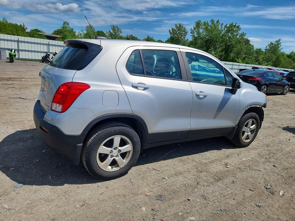 Photo 3 from auction – 2015 CHEVROLET TRAX with VIN KL7CJPSB7FB069960