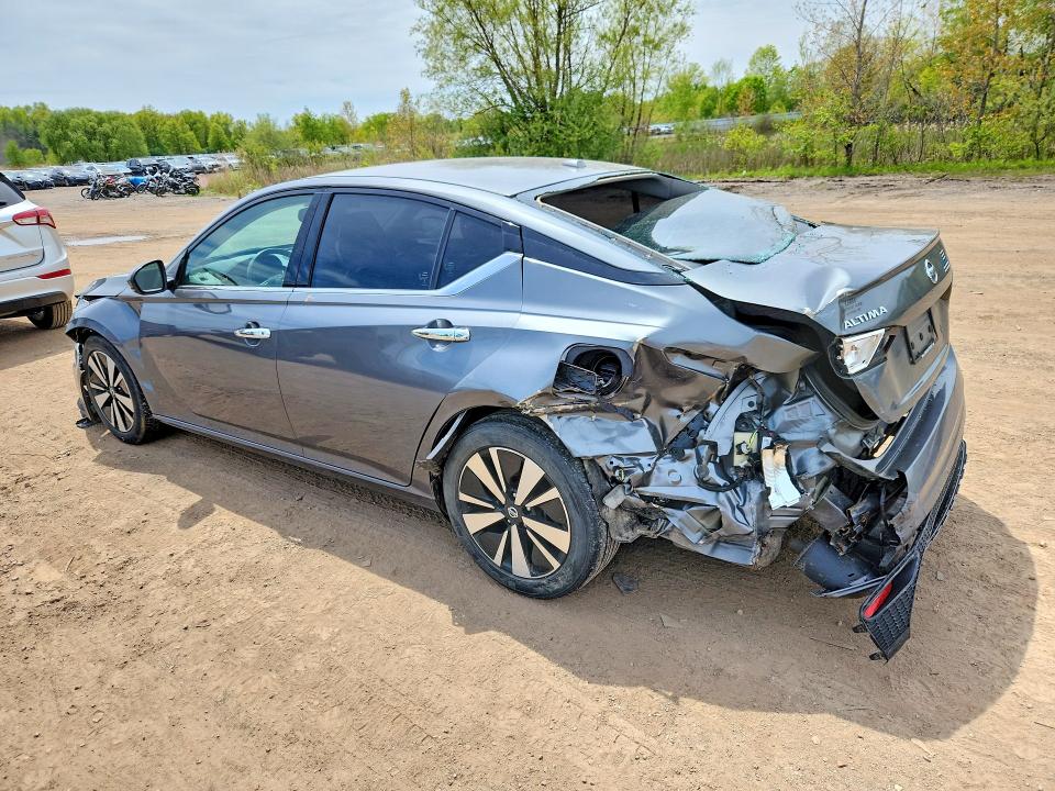 Photo 2 from auction – 2019 NISSAN ALTIMA with VIN 1N4BL4EV1KC244937