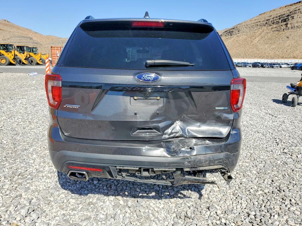 Photo 6 from auction – 2016 FORD EXPLORER with VIN 1FM5K8GT5GGA56821