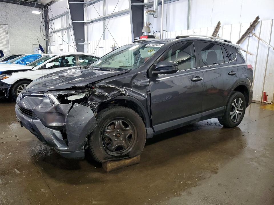 TOYOTA RAV4 2016 مع رقم تعريف المركبة JTMBFREV6GD188302 - صورة من المزاد