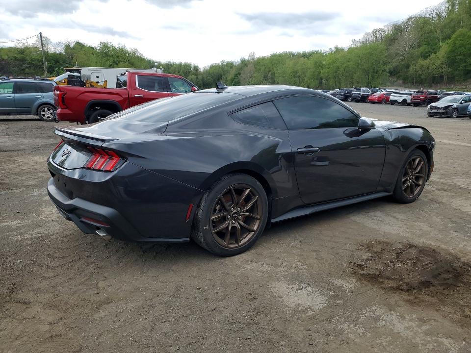 Photo 3 from auction – 2024 FORD MUSTANG with VIN 1FA6P8TH4R5117804