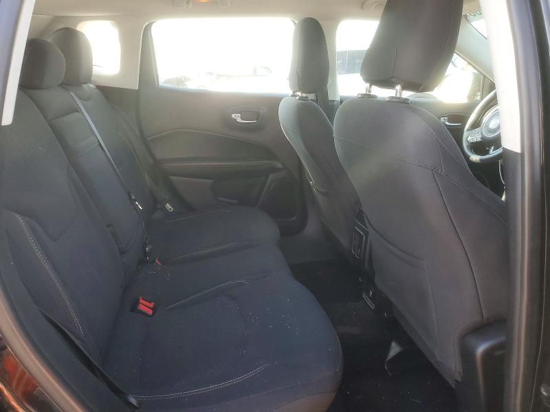 Photo 10 from auction – 2018 JEEP COMPASS with VIN 3C4NJCABXJT471453