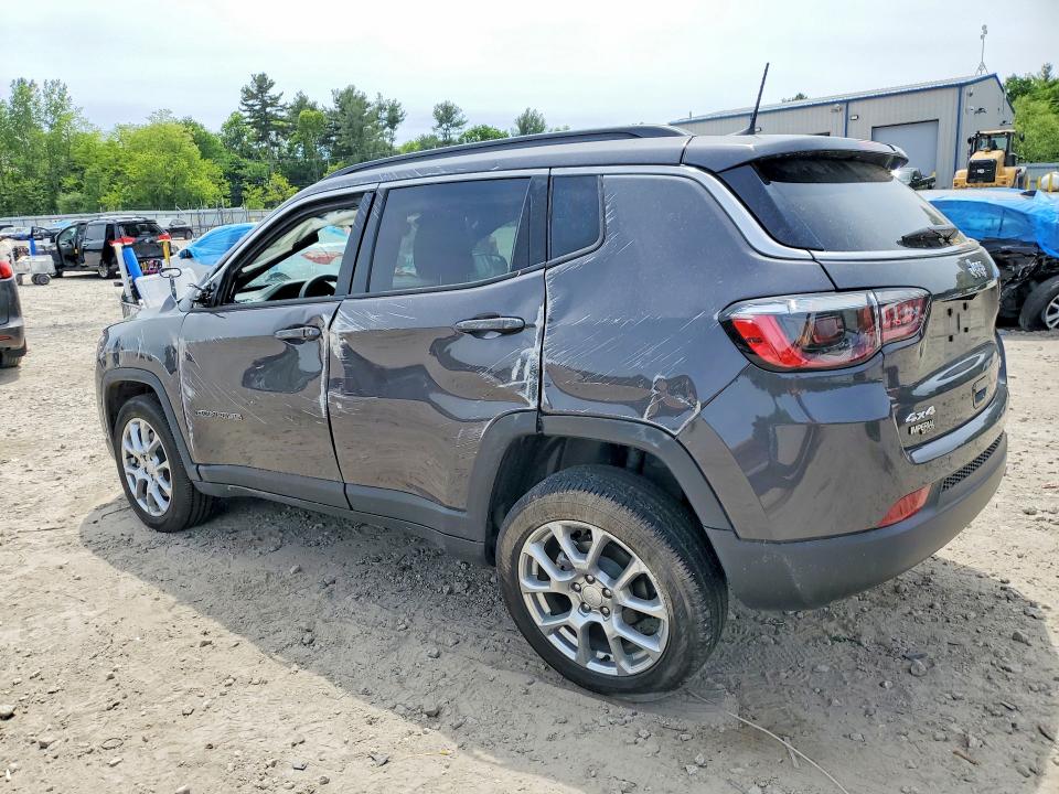 Photo 2 from auction – 2024 JEEP COMPASS with VIN 3C4NJDFN6RT123976