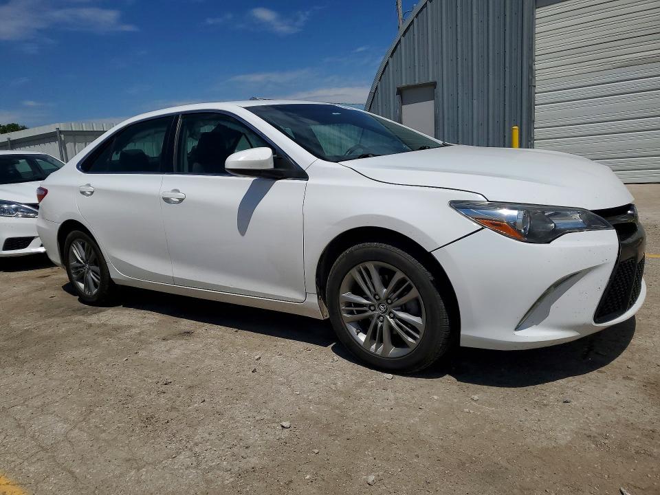 Photo 4 from auction – 2017 TOYOTA CAMRY with VIN 4T1BF1FK2HU747752