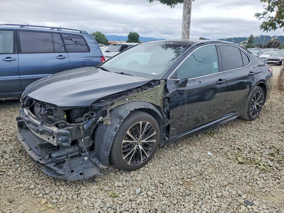 2020 TOYOTA CAMRY - Търг №52456026