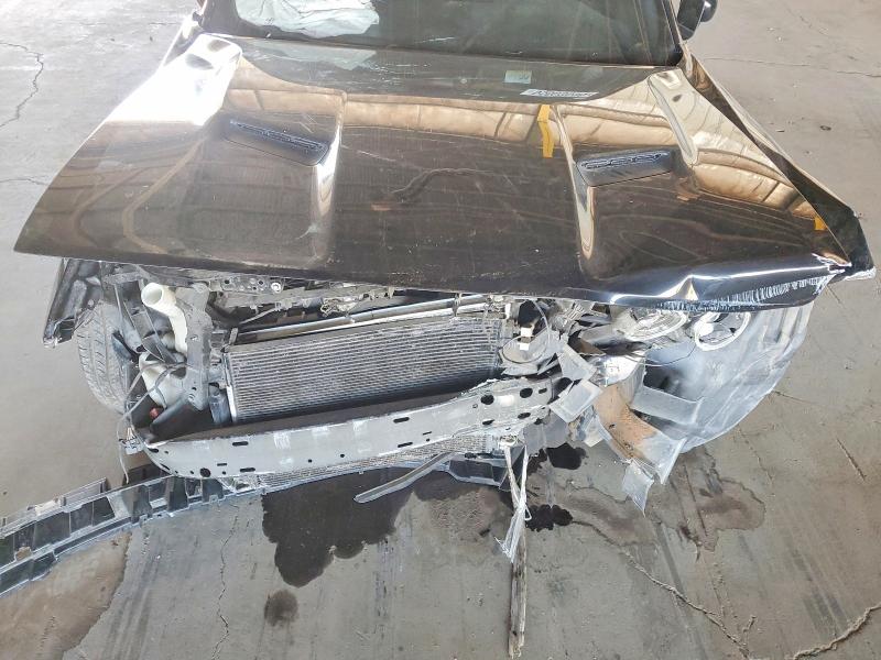 Photo 11 from auction – 2018 DODGE CHALLENGER with VIN 2C3CDZAG3JH242543