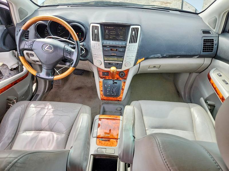Photo 8 from auction – 2009 LEXUS RX with VIN 2T2GK31UX9C068526