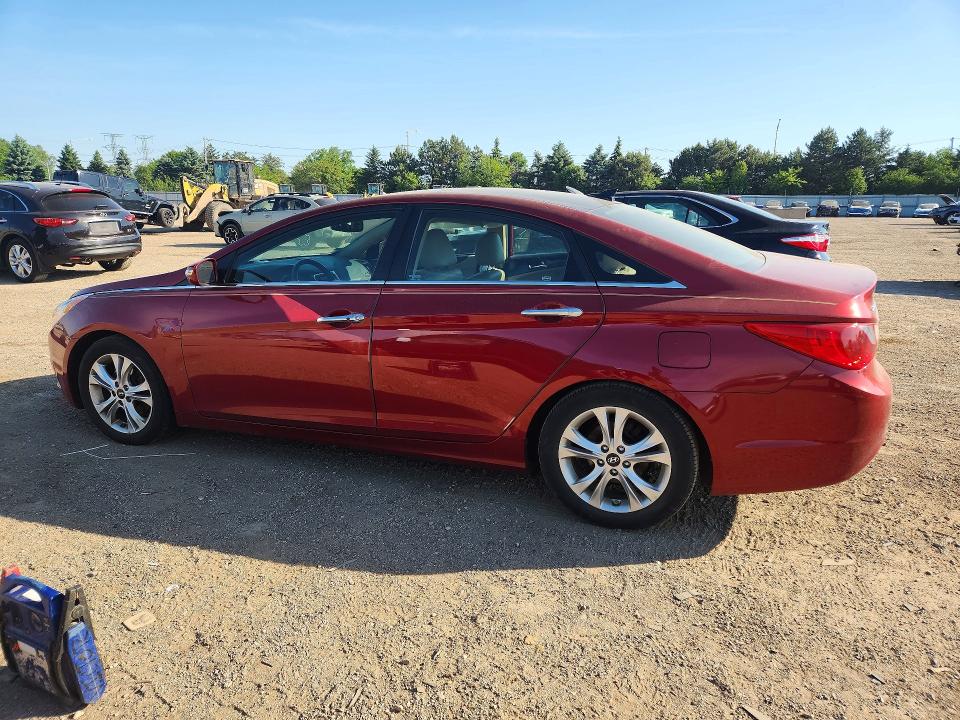 Photo 2 from auction – 2012 HYUNDAI SONATA with VIN 5NPEC4AC0CH384737
