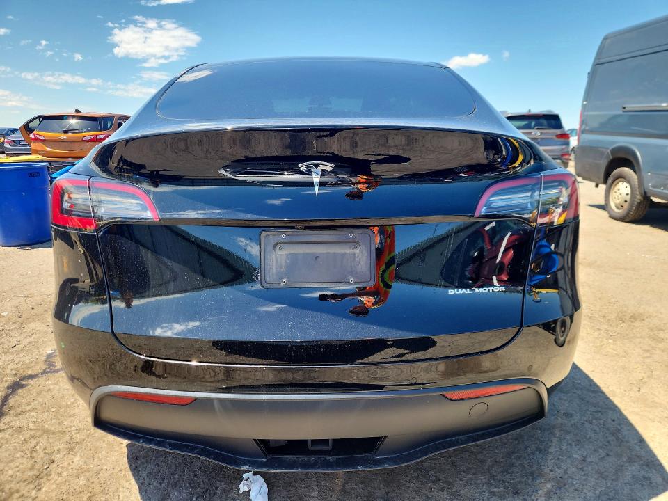 Photo 6 from auction – 2021 TESLA MODEL Y with VIN 5YJYGDEE6MF144136