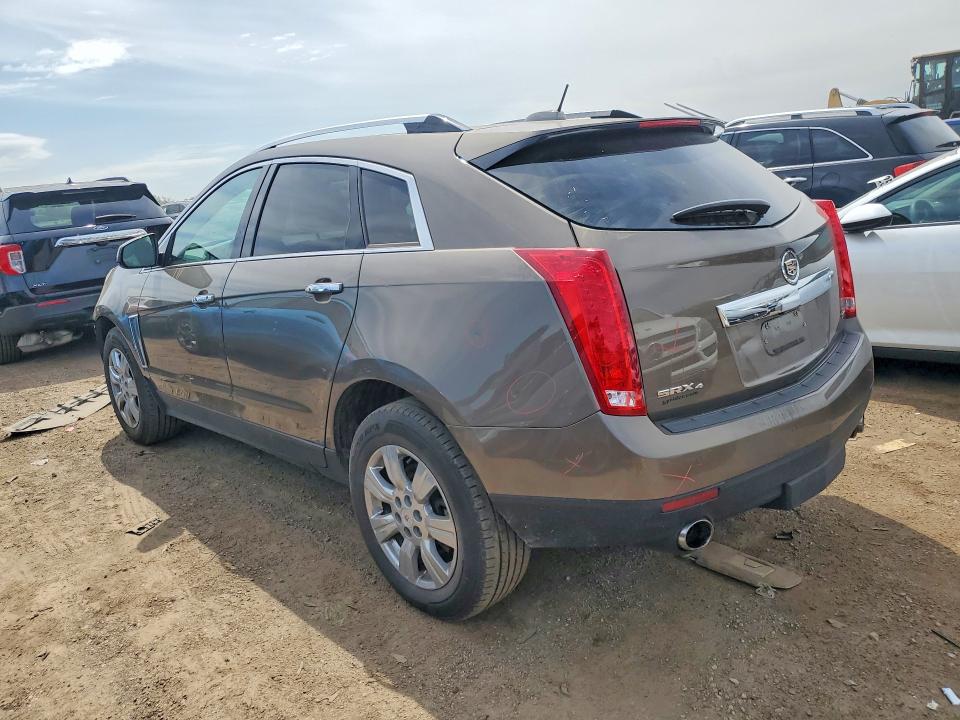 Снимка 2 от търг – 2016 CADILLAC SRX с VIN 3GYFNEE30GS579449