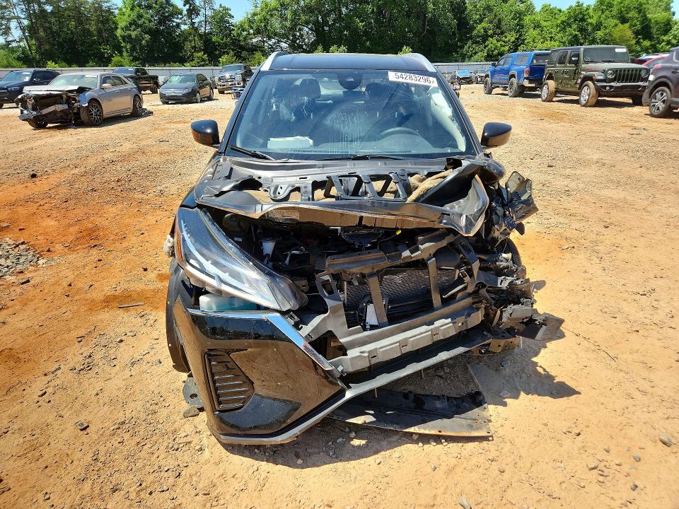 Photo 5 from auction – 2021 NISSAN KICKS with VIN 3N1CP5CVXML482422
